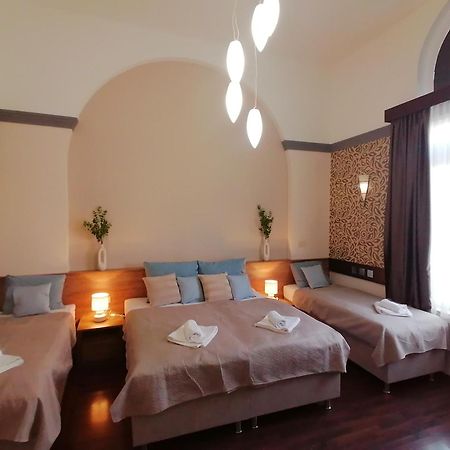 Mohacs Korona Apartman Zewnętrze zdjęcie