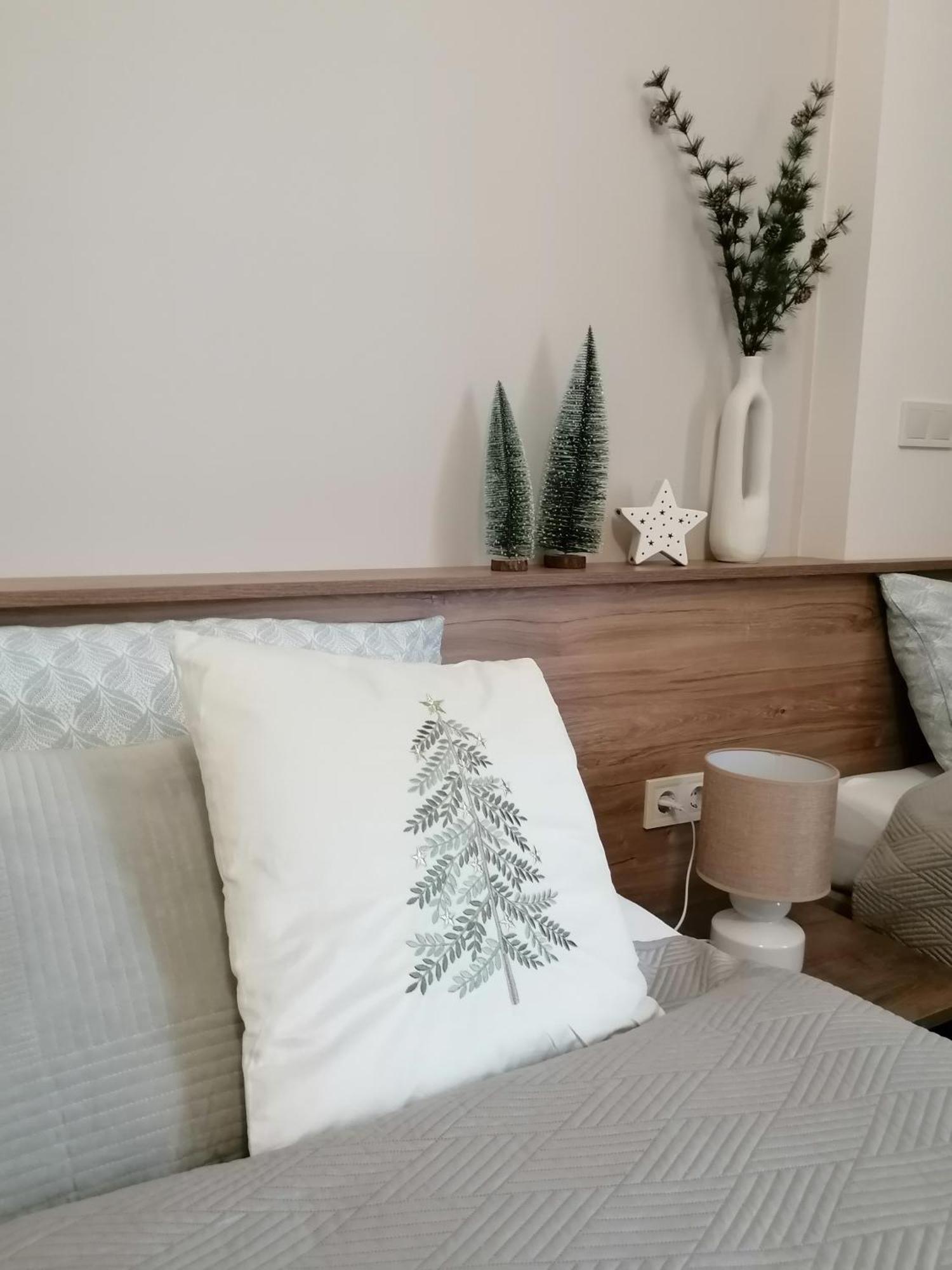 Mohacs Korona Apartman Zewnętrze zdjęcie
